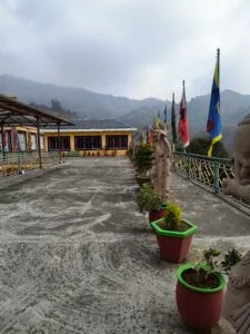 You Need To Know About Tashi Jong Khampagar Monastery