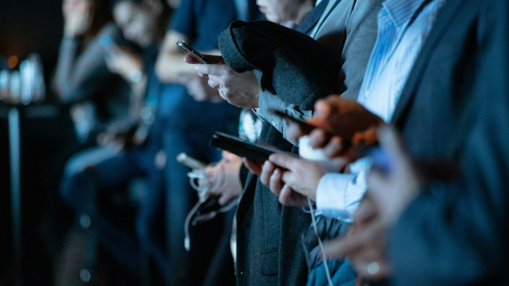 Why are there so many Smartphone Companies in the Market?